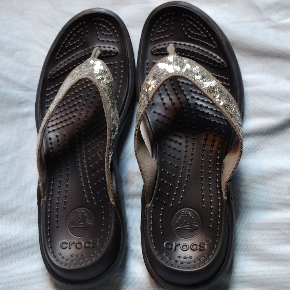 Crocs Size 9